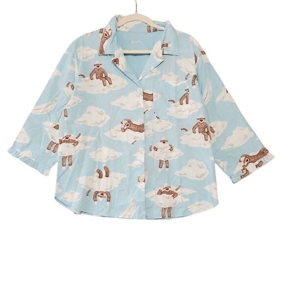 Nick & Nora Other - Nick & Nora Women's Sock Monkey Clouds Ruffle Hem Sleeves Button Down Pajama Top